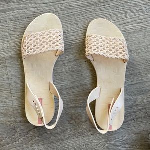 Ipanema sandals size 9